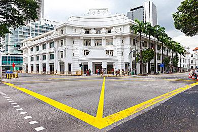 《英雄连3》PS5和Xbox版在台湾获得评级 PC版2月发售